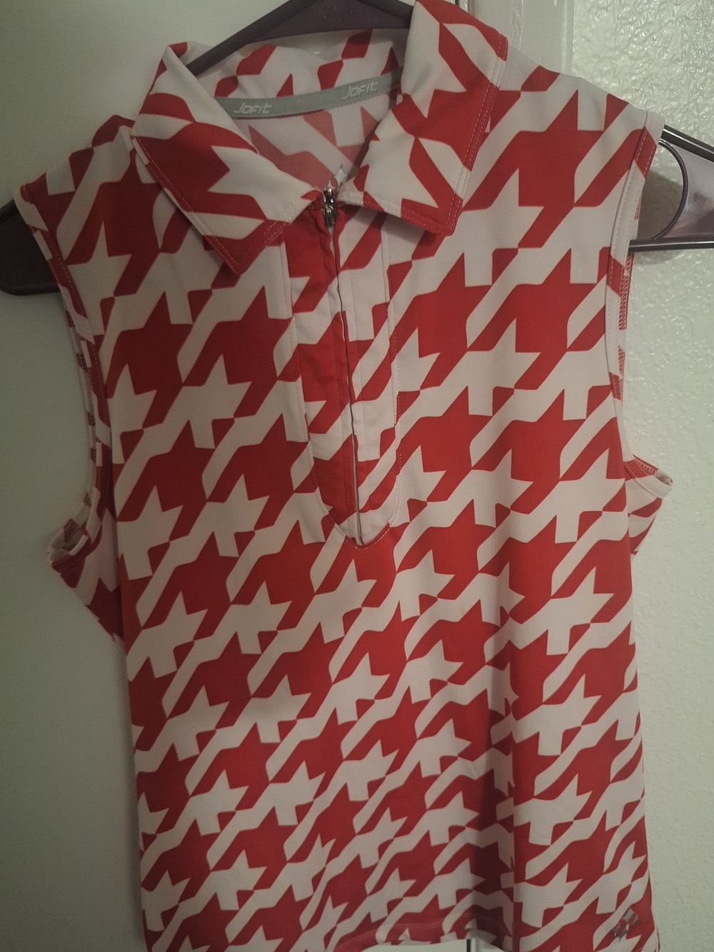Jofit Red and White Houndstooth Sleeveless Zip Polo